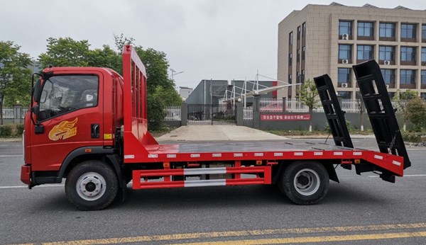 �����{����������ƽ���\ݔ܇